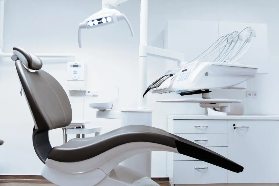 Endodoncia, periodoncia y cirugía oral